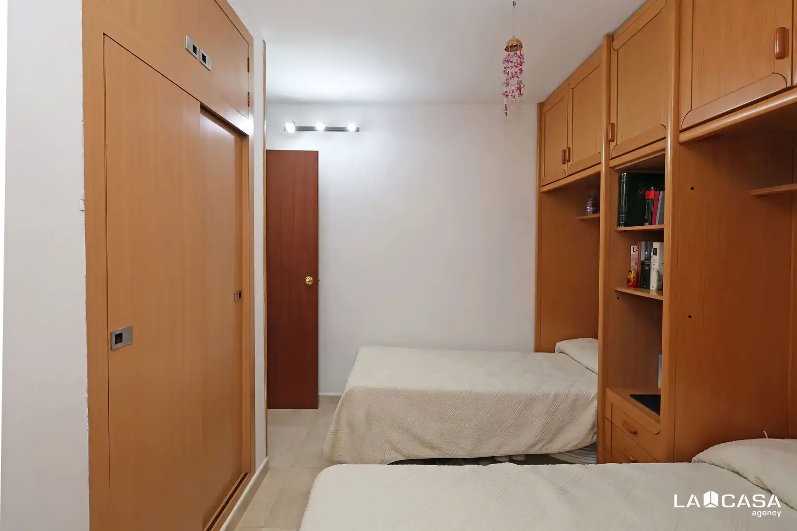 Dormitori de Pis en venda en Esplugues de Llobregat amb Balcó