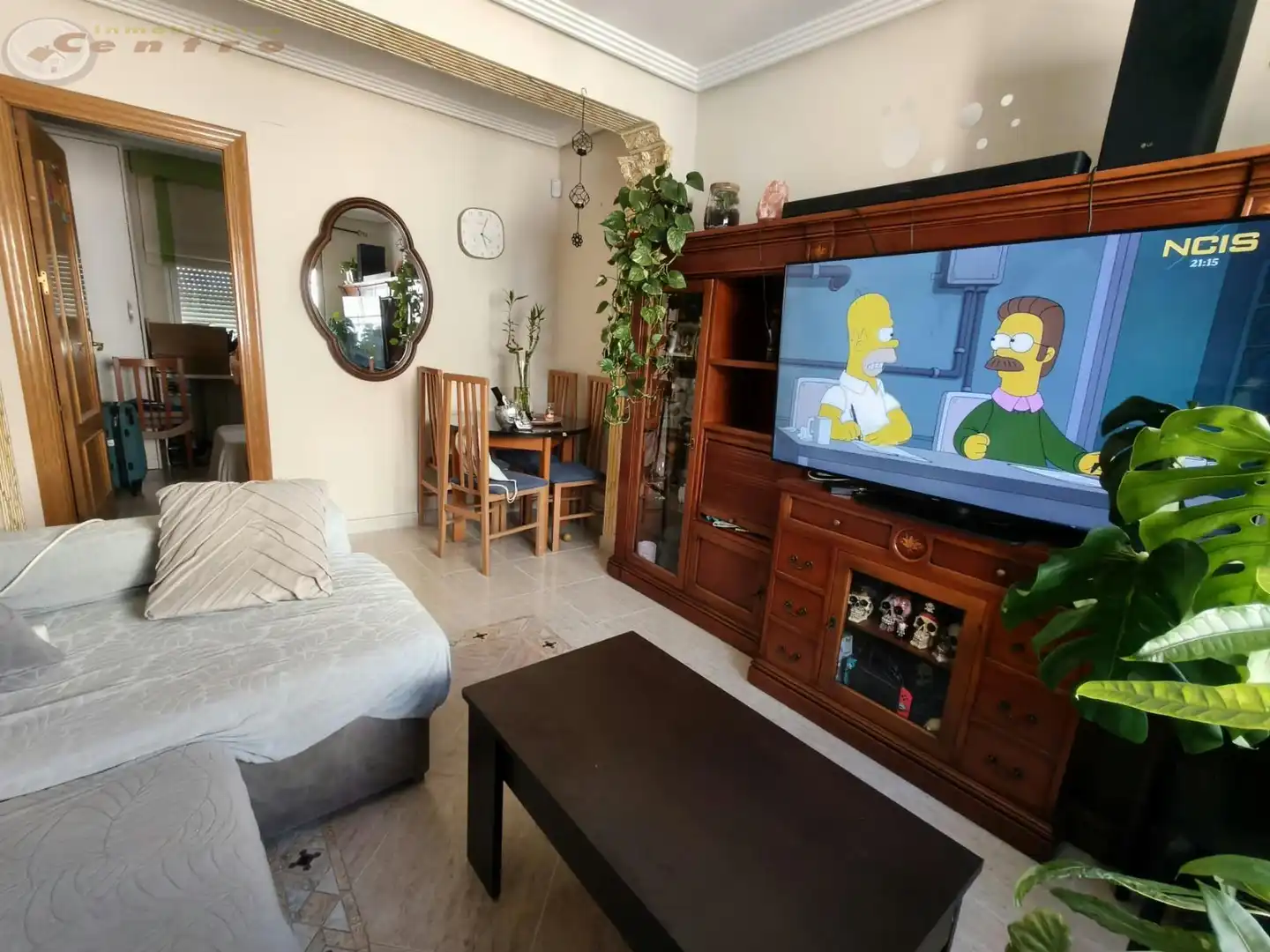 Sala d'estar de Apartament en venda en Albacete amb Calefacció, Moblat i Balcó