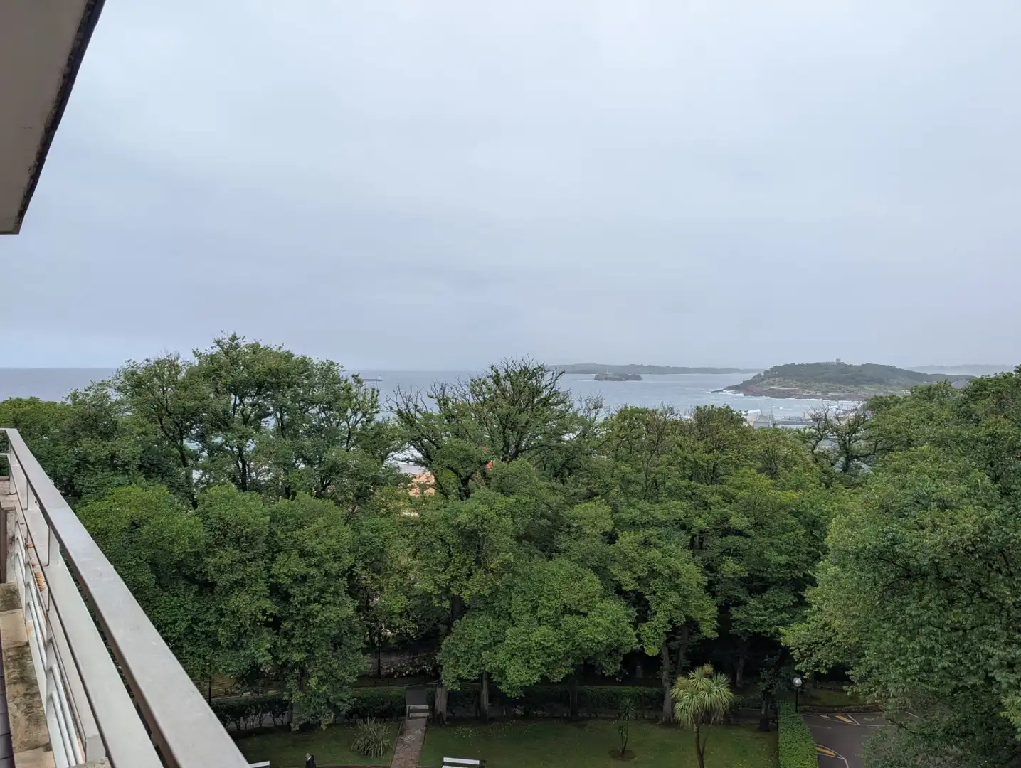 Piso en venta en Santander con Calefacción, Terraza y Trastero