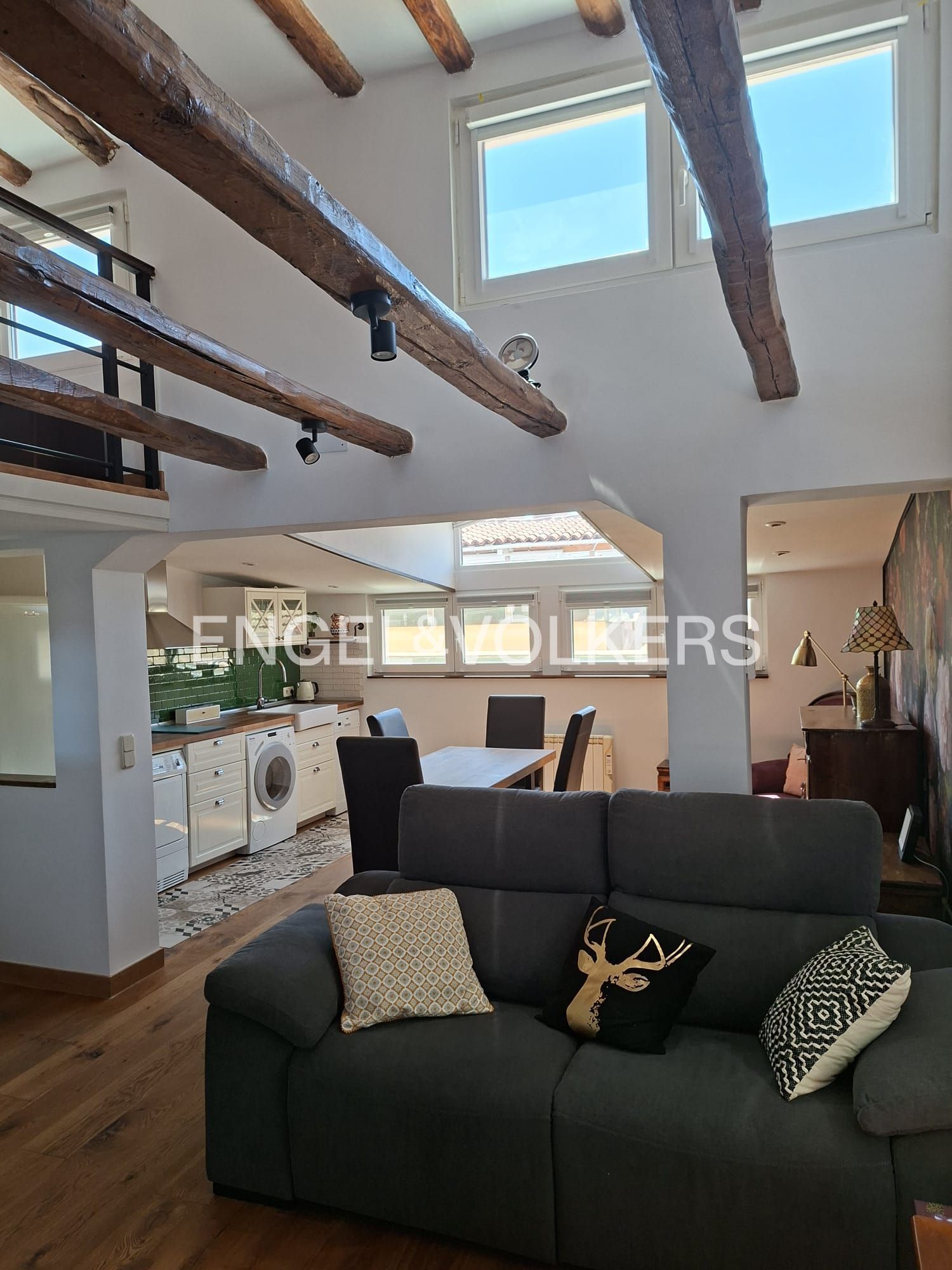 Kitchen of Attic for sale in  Madrid Capital  with Air Conditioner and Heating