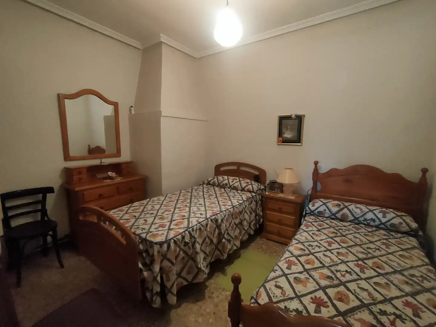 Habitación de Casa o chalet en venta en La Torre del Valle con Calefacción y Jardín privado