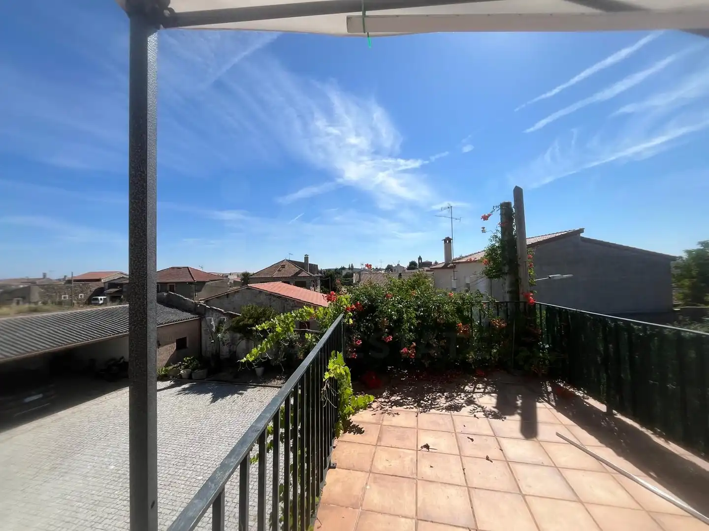 Country homes for sale in Aldea del Obispo