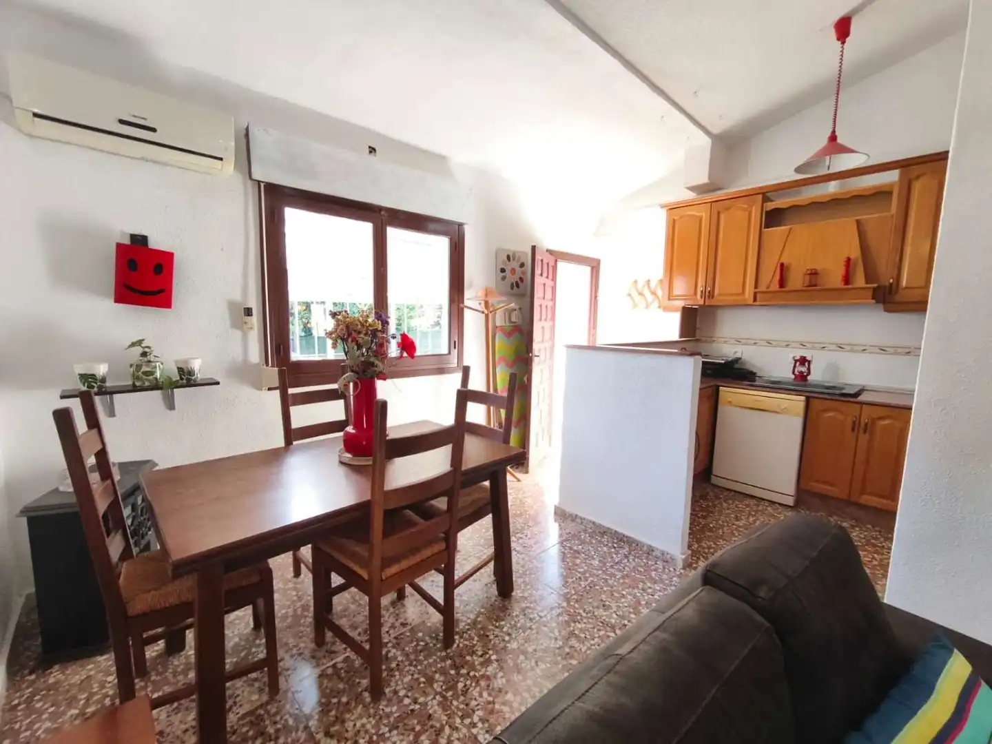 Cuina de Casa o xalet en venda en Torrevieja amb Aire condicionat, Calefacció i Terrassa