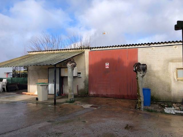 Nave industrial en Venta en Calle Kaki en Ugena