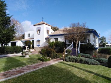 Casa rústica amb piscina en venda a Partidas Norte