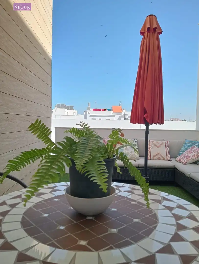 Flat with lift for sale in Conil, imagen 2