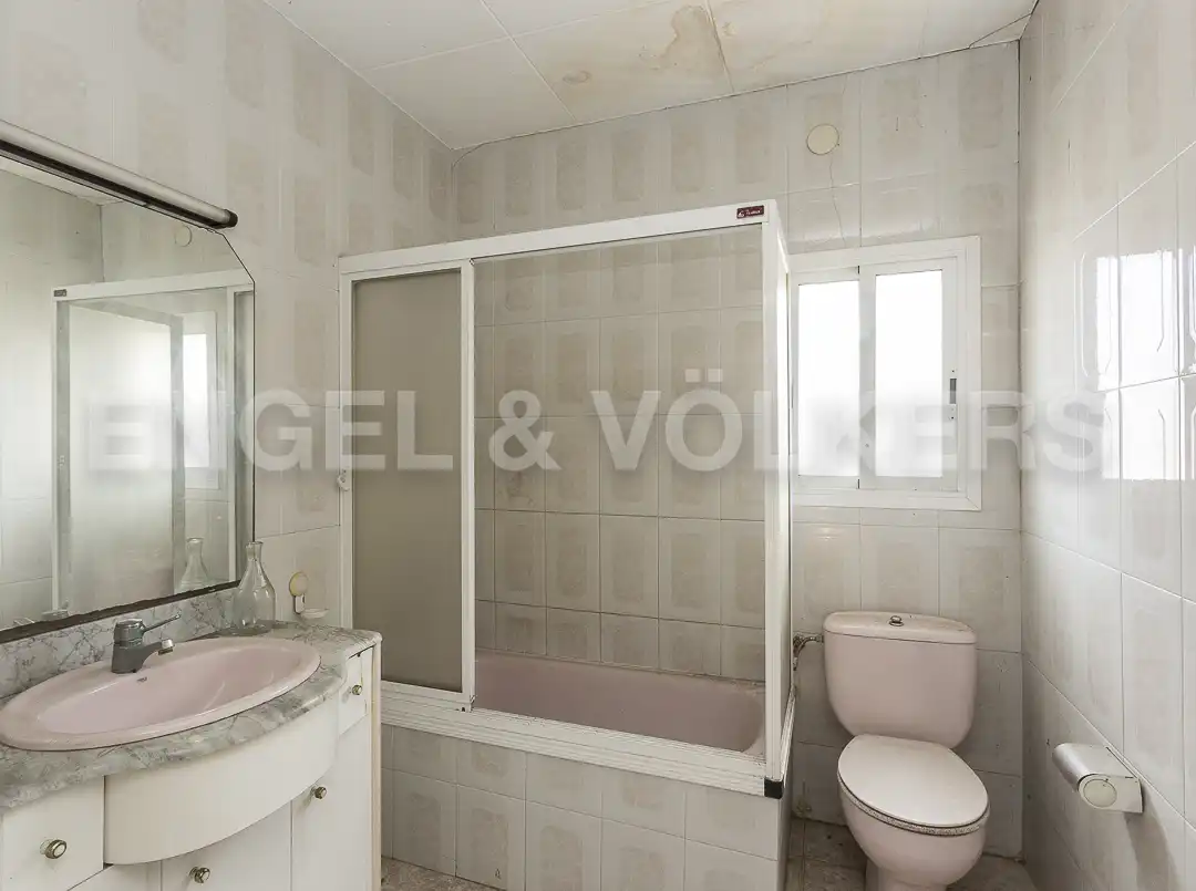 Bathroom of Country homes for sale in Sant Climent de Llobregat  with Heating, Private garden and Terrace