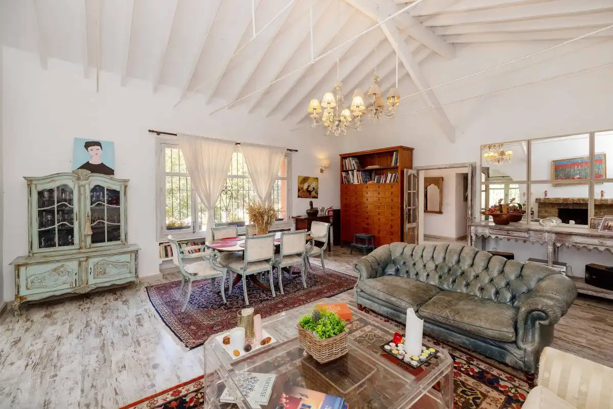 Sala de estar de Casa o chalet en venta en Torremolinos con Aire acondicionado, Calefacción y Jardín privado