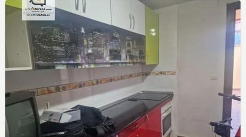 Foto 4 de Casa adosada en venta en Venta de Baños, Palencia