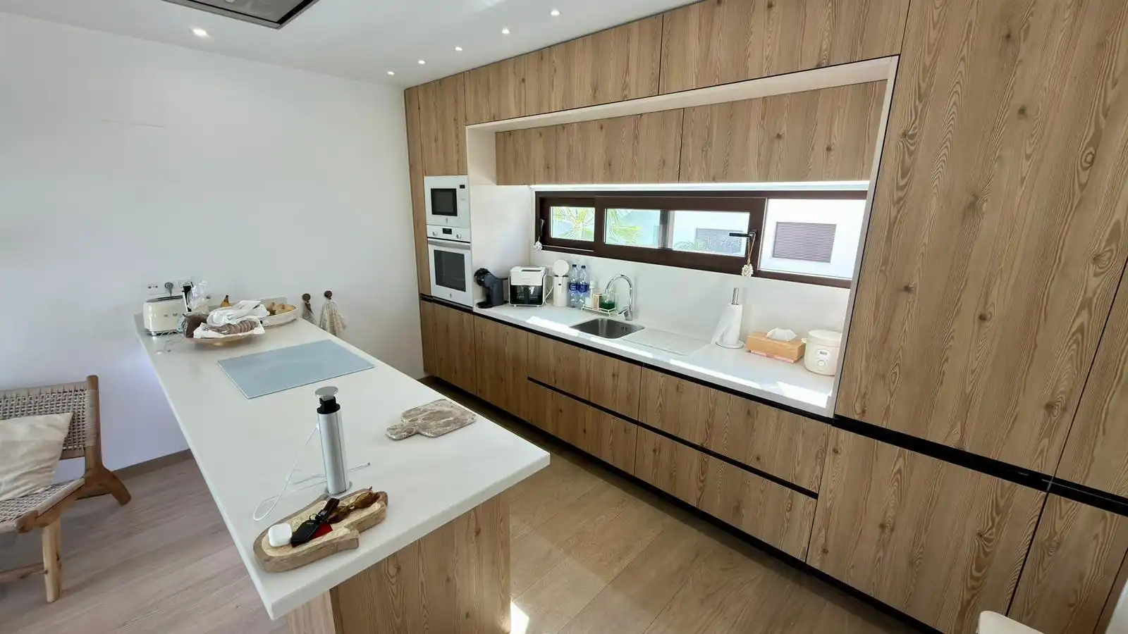 Chalet con piscina en venta en Calle EQUADOR, imagen 7