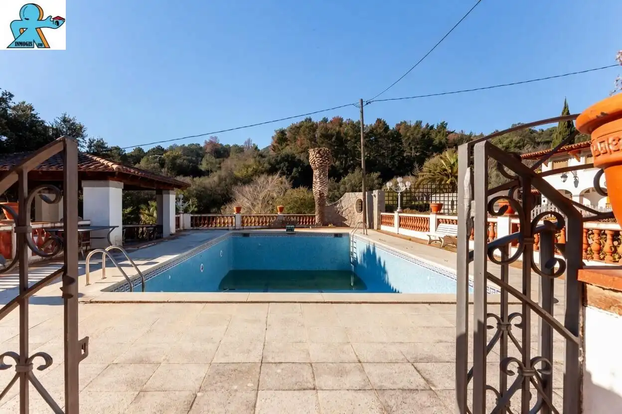 Villa avec piscine à vendre à Òrrius, imagen 2