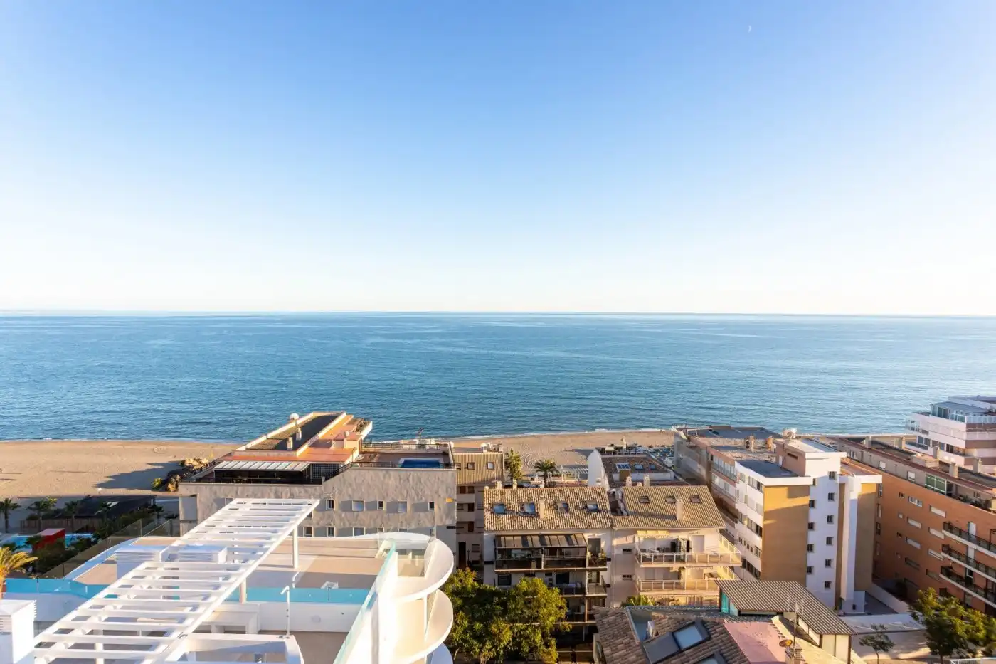 Ático con piscina en venta en Las Gaviotas  - Carvajal, imagen 6
