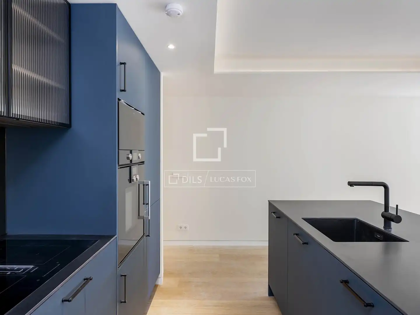 Cocina de Piso en venta en Barcelona con Aire acondicionado, Terraza y Piscina