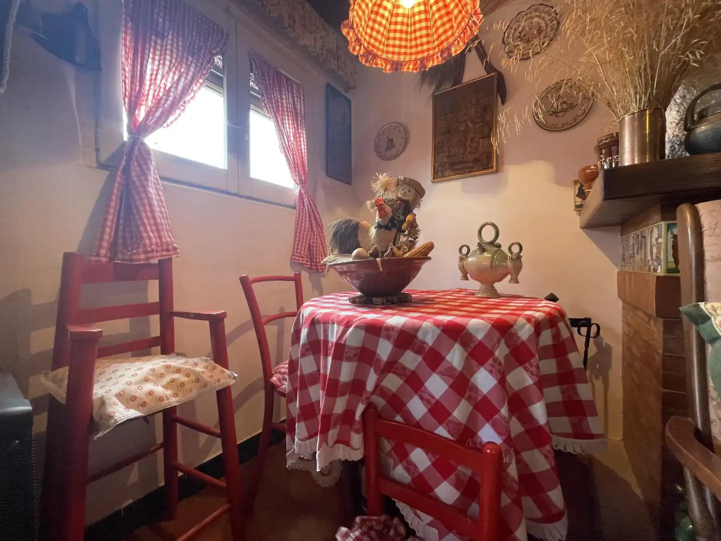 Einfamilien-Reihenhaus zum Verkauf in Santa Maria d'Oló mit Heizung und Terrasse