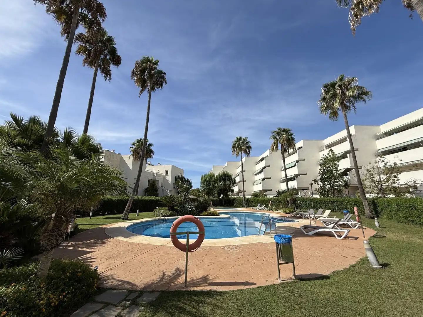 Appartement avec piscine à vendre à Calle 4 A 12
