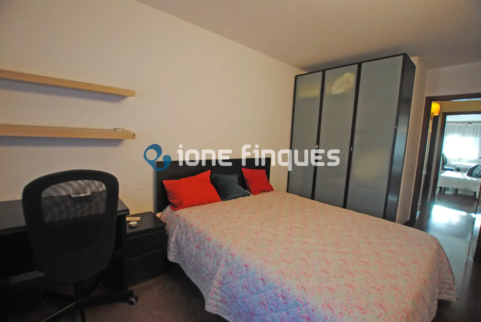 Bedroom of Flat for sale in Cerdanyola del Vallès  with Heating, Terrace and Storage room