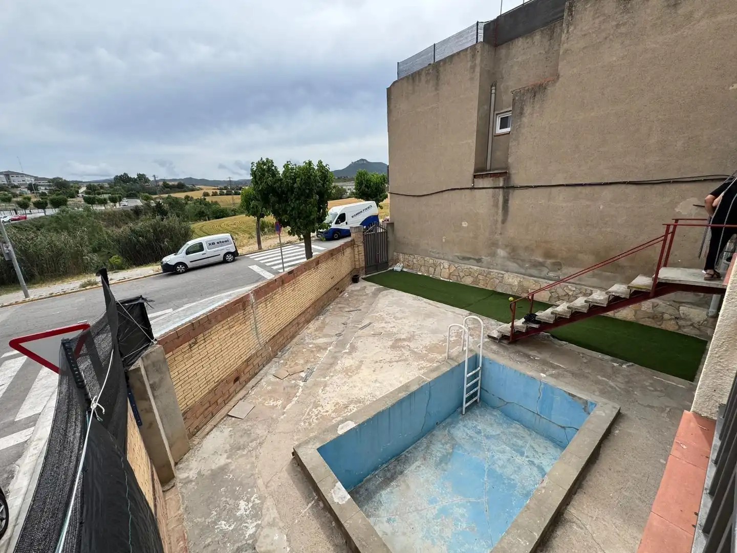Swimming pool of Residential for sale in Santa Margarida de Montbui