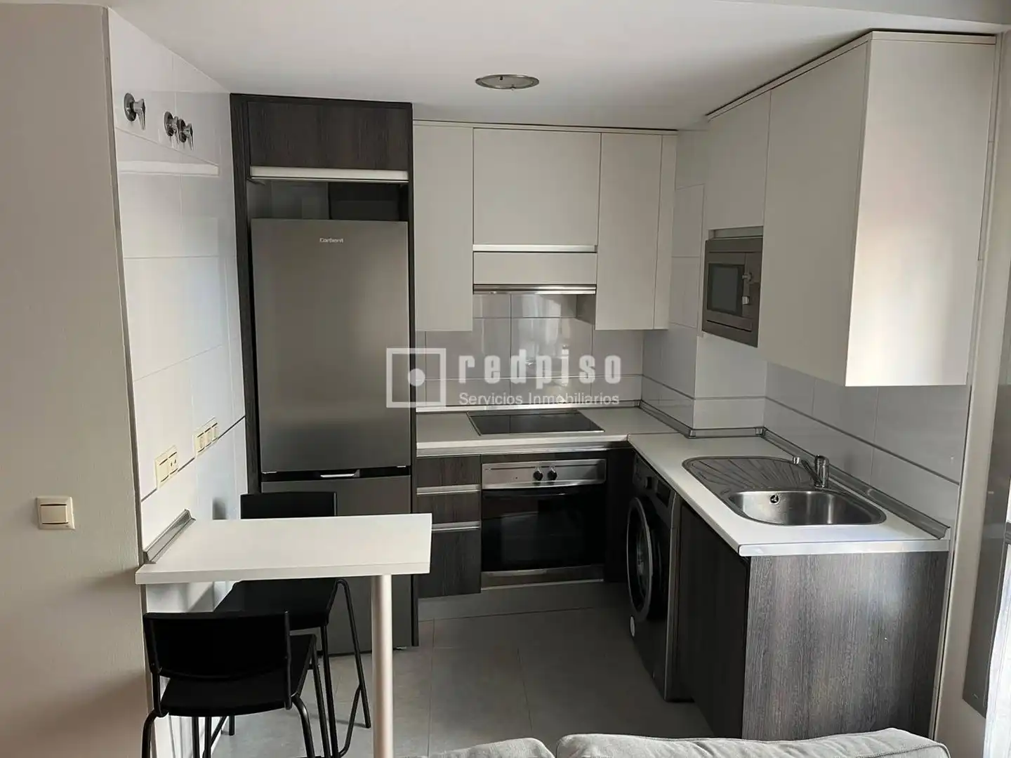 Cuina de Pis de lloguer en Málaga amb Aire condicionat, Calefacció i Traster
