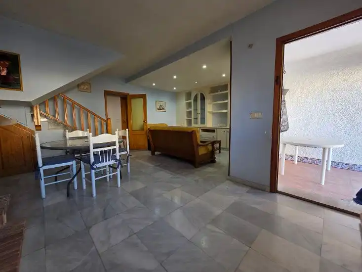 Casa adosada en venda en La Manga del Mar Menor amb Aire condicionat, Jardí privat i Terrassa