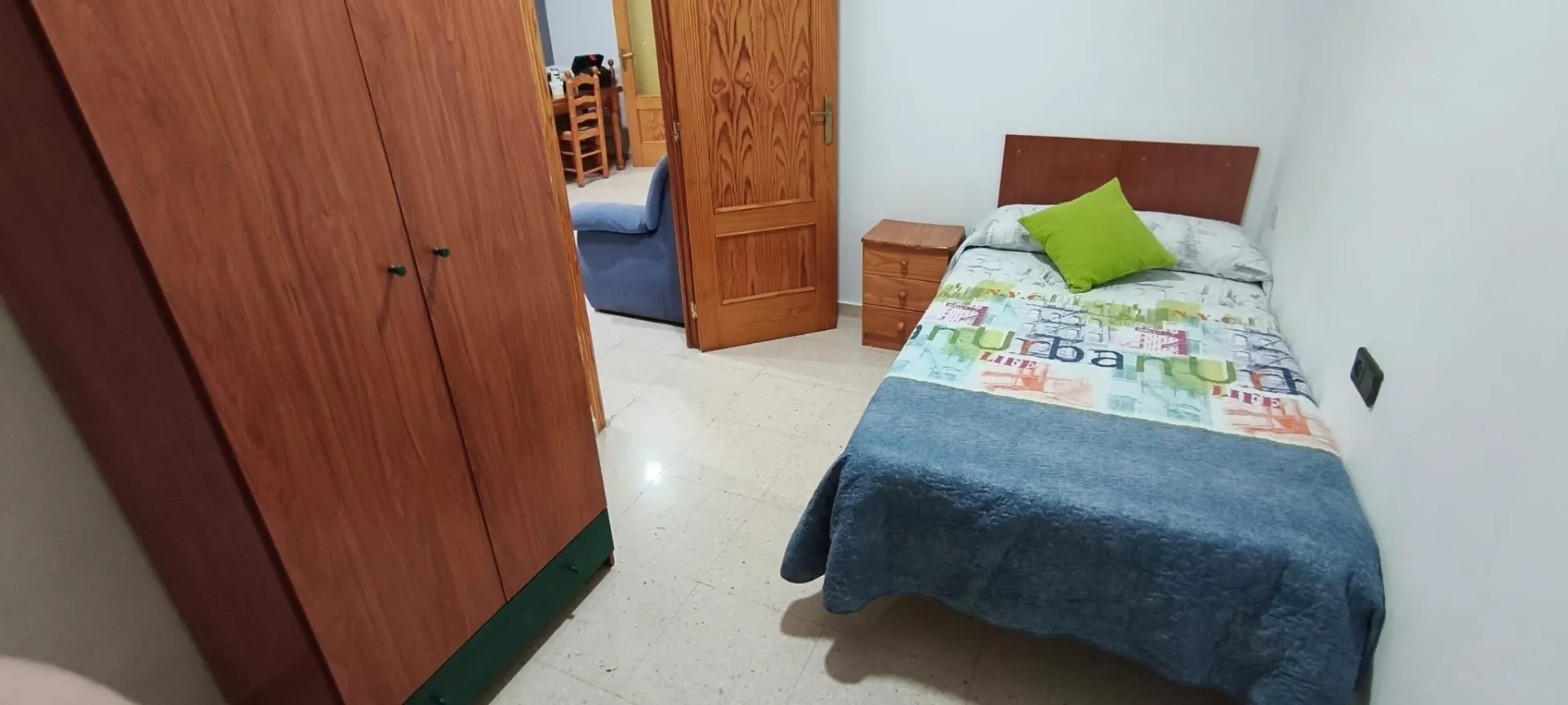 Habitación de Piso de alquiler en Motilla del Palancar con Calefacción, Terraza y Amueblado