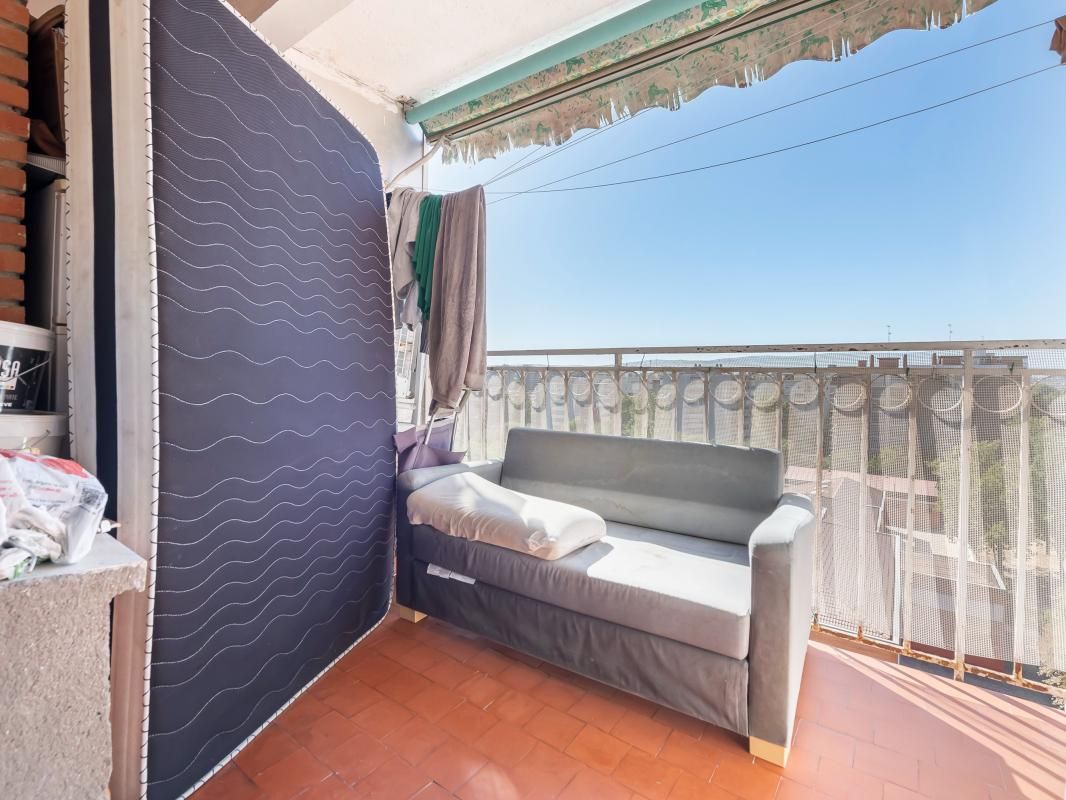 Terraza de Piso en venta en Fuenlabrada con Terraza, Piscina y Amueblado