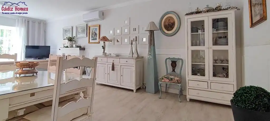 Dining room of Houses for sale in Chiclana de la Frontera  with Air Conditioner, Heating and Private garden
