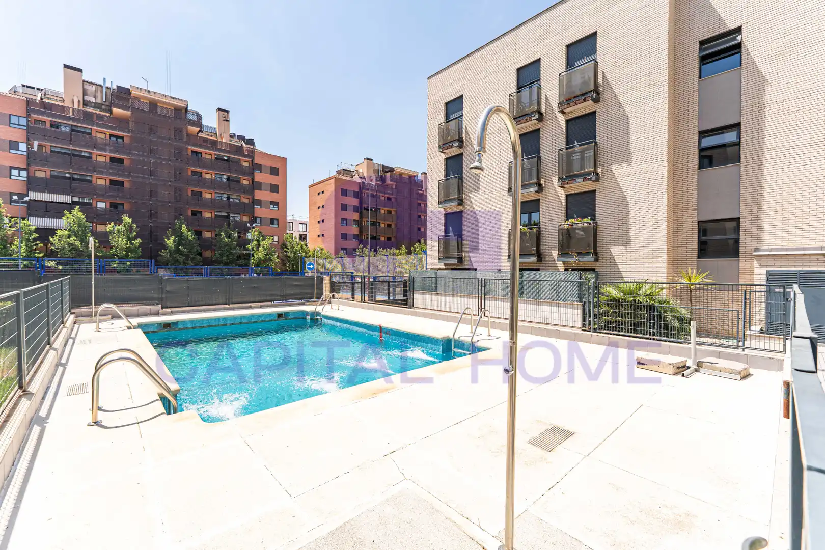 Piscina de Piso en venta en Móstoles con Aire acondicionado, Calefacción y Trastero