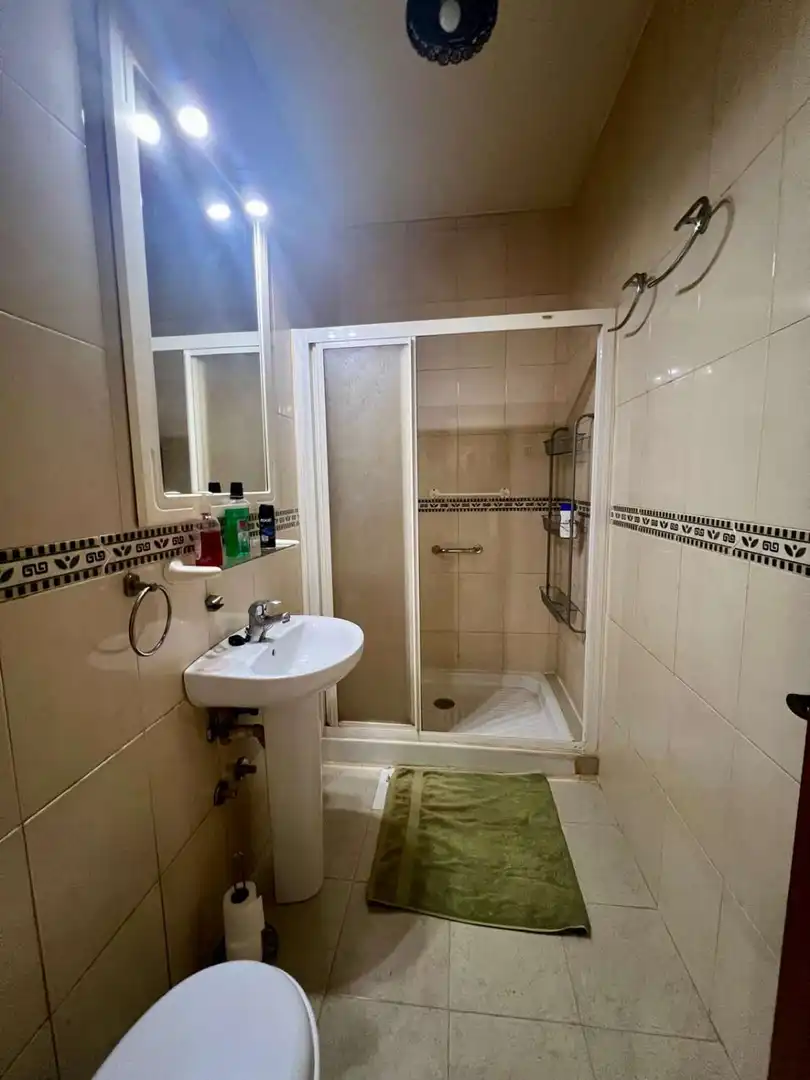Baño de Apartamento en venta en Nerja con Amueblado