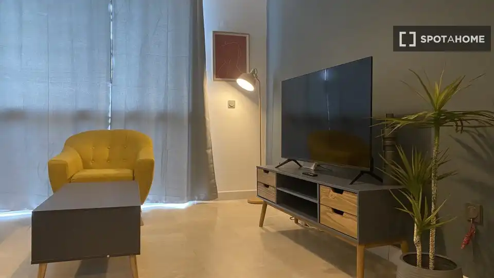 Wohnzimmer von Wohnung zur Miete in Madrid mit Klimaanlage, Heizung und Möbliert