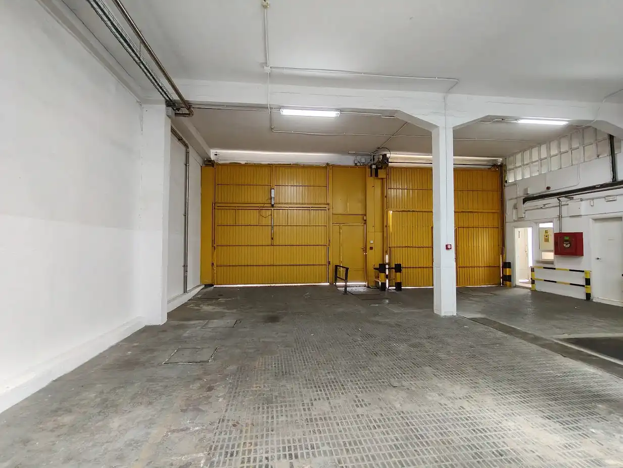 Nau industrial en venda en Sant Boi de Llobregat