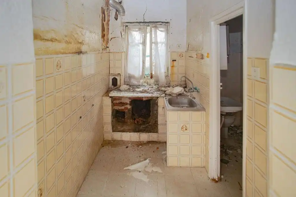 Casa con jardín en venta en Fabero, imagen 9