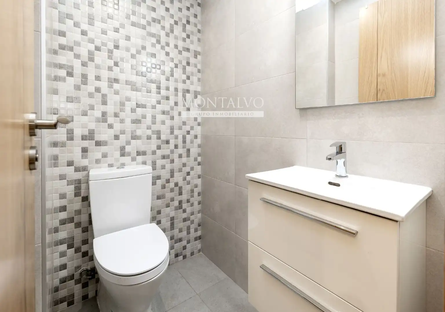 Baño de Piso en venta en Genil