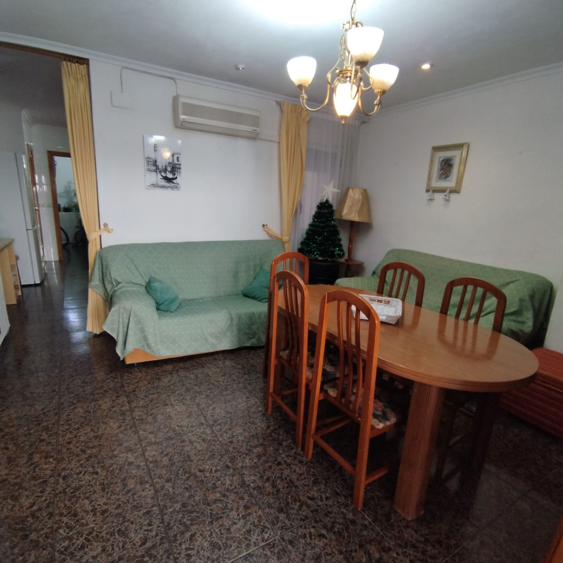 Sala d'estar de Casa adosada en venda en Cullera amb Aire condicionat