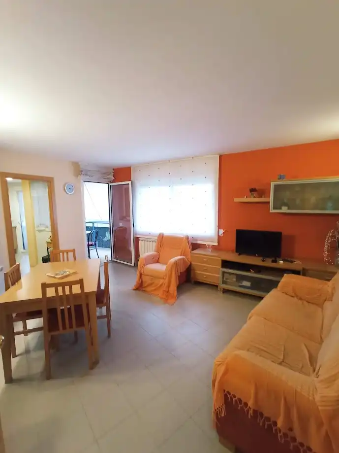 Flat with terrace for sale in Vilartagues - Tueda de Dalt