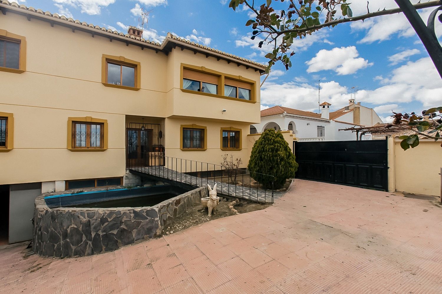 Exterior view of House or chalet for sale in Purullena  with Air Conditioner, Private garden and Terrace