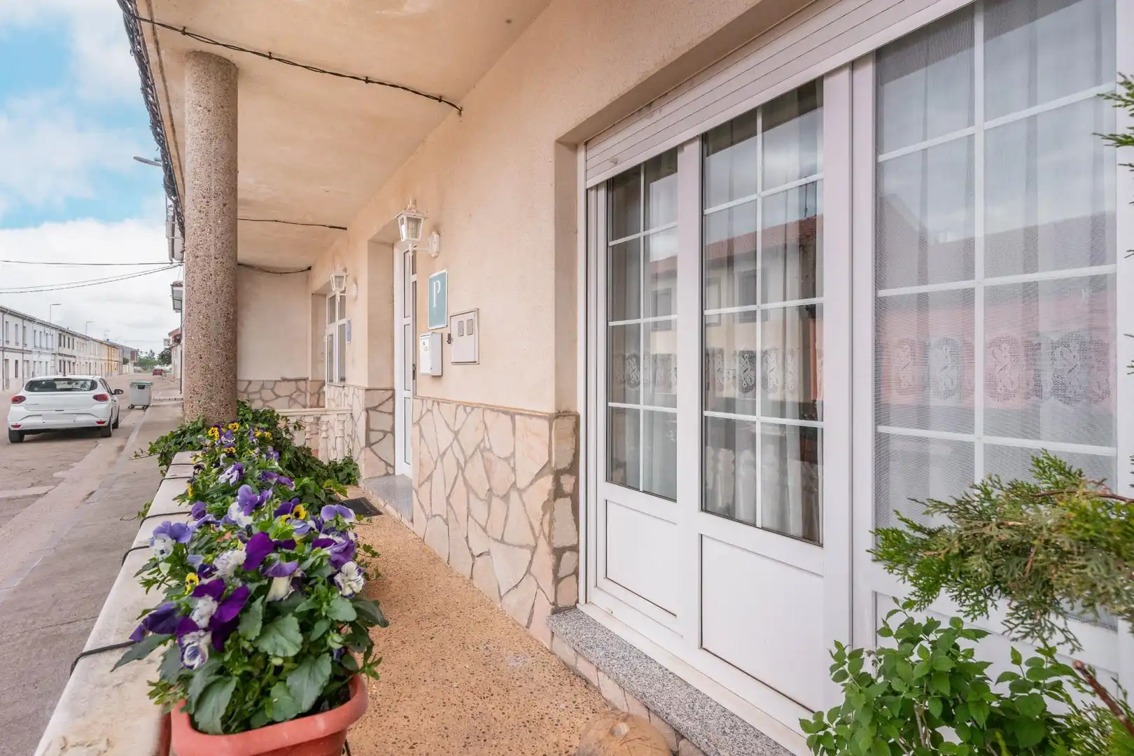Vista exterior de Edificio en venta en Bercianos del Páramo