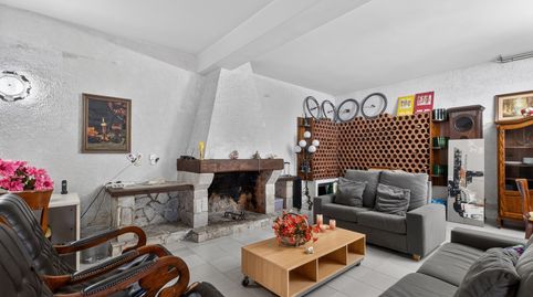 Foto 5 de Casa o xalet en venda a Dalt, Quart, Girona