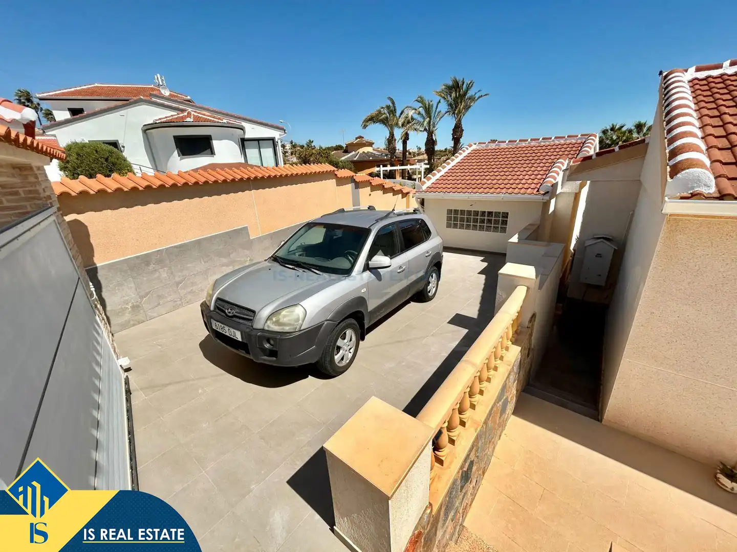 Parking of Houses for sale in Rojales  with Air Conditioner, Heating and Private garden