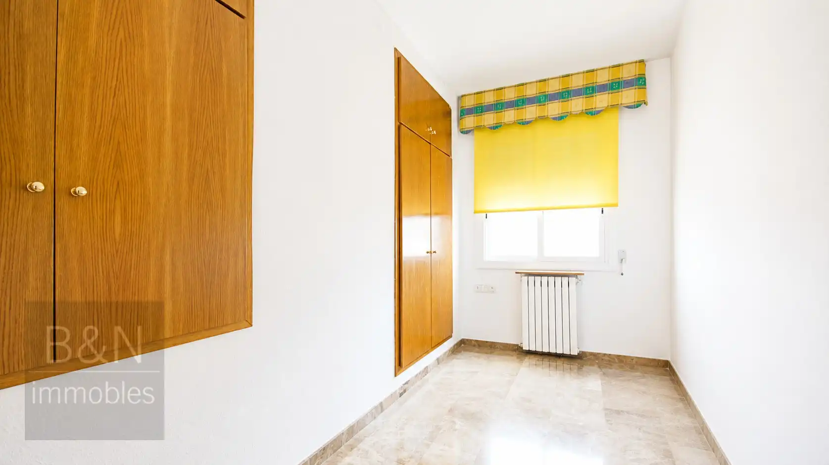 Schlafzimmer von Haus oder Chalet zum Verkauf in Terrassa mit Heizung und Schwimmbad