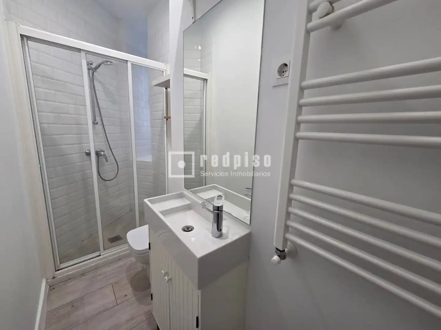 Bany de Estudi de lloguer en Madrid amb Terrassa