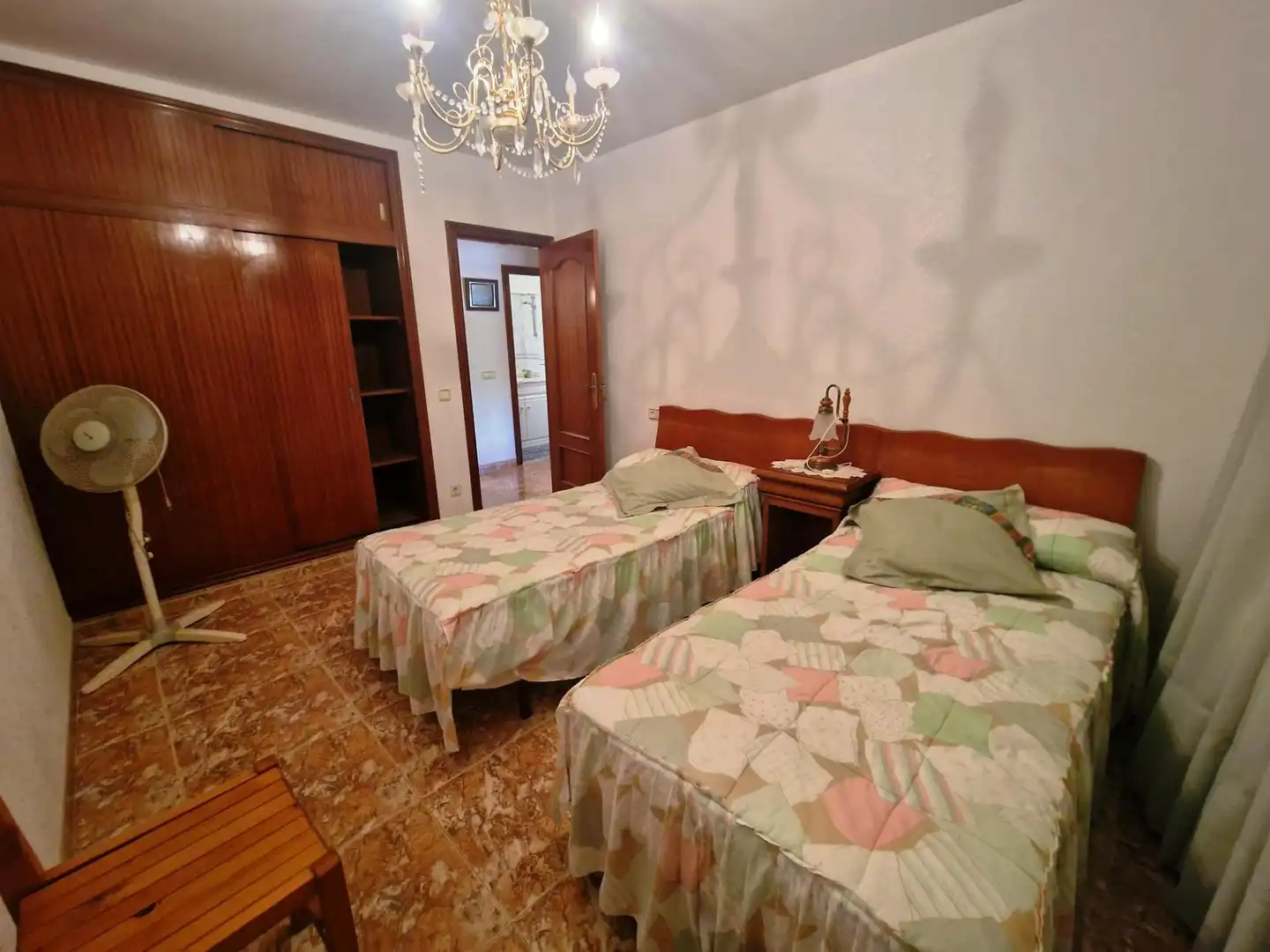 Schlafzimmer von Einfamilien-Reihenhaus zum Verkauf in Cambrils mit Heizung, Privatgarten und Terrasse