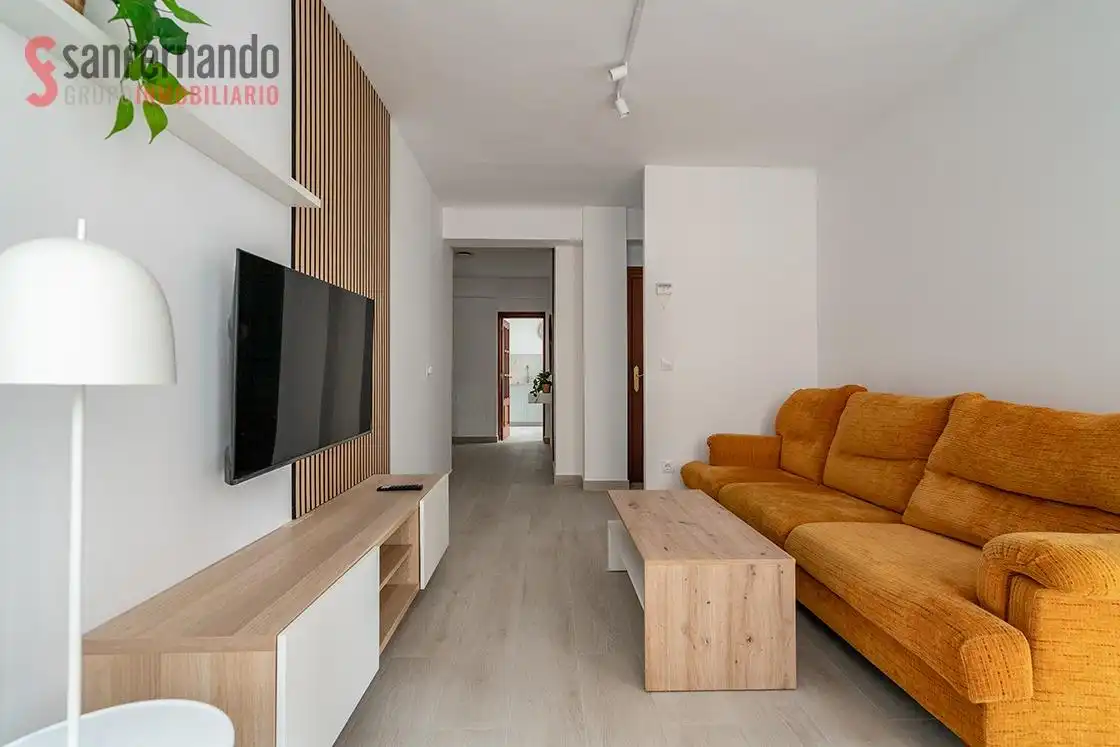 Appartamento con terrazza in vendita a Calle de la Llama, imagen 6