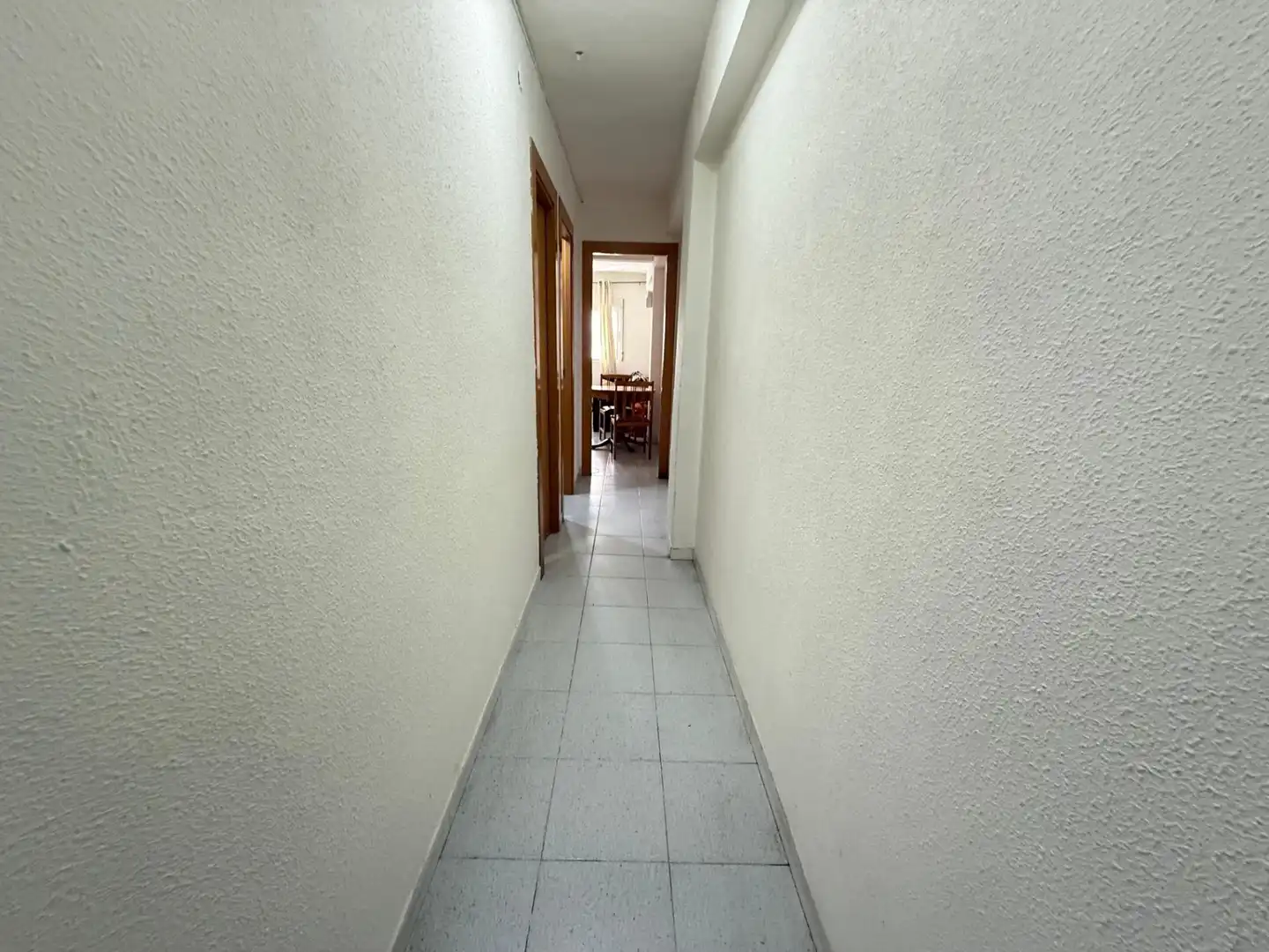 Piso en venta en Alicante / Alacant con Aire acondicionado y Amueblado