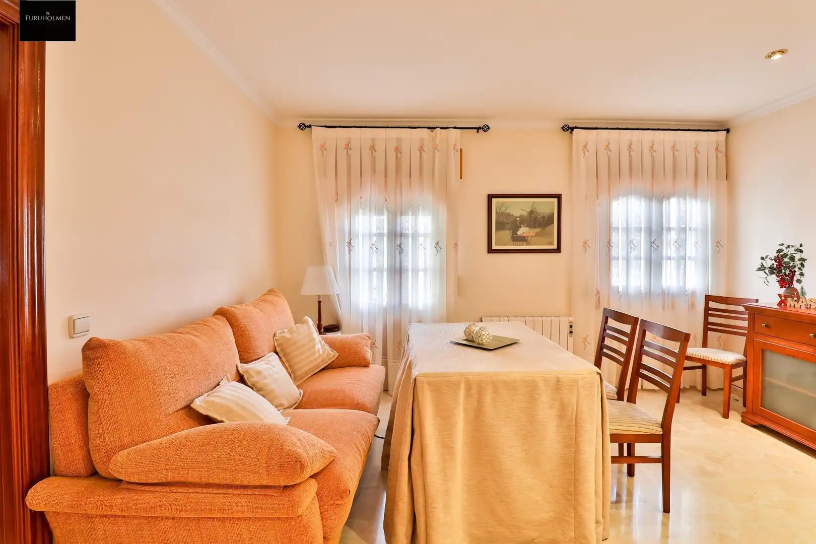 Flat for sale in Calle de la Alta de Gracia, imagen 2