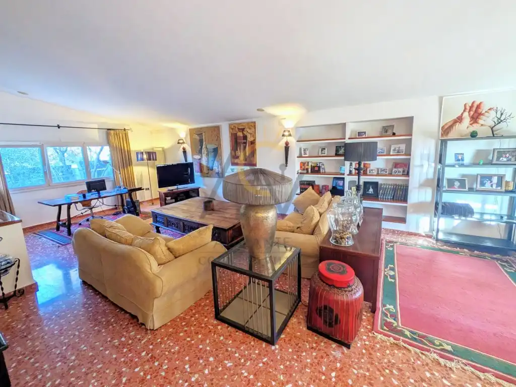 Sala d'estar de Casa o xalet en venda en Petrer amb Aire condicionat, Calefacció i Jardí privat