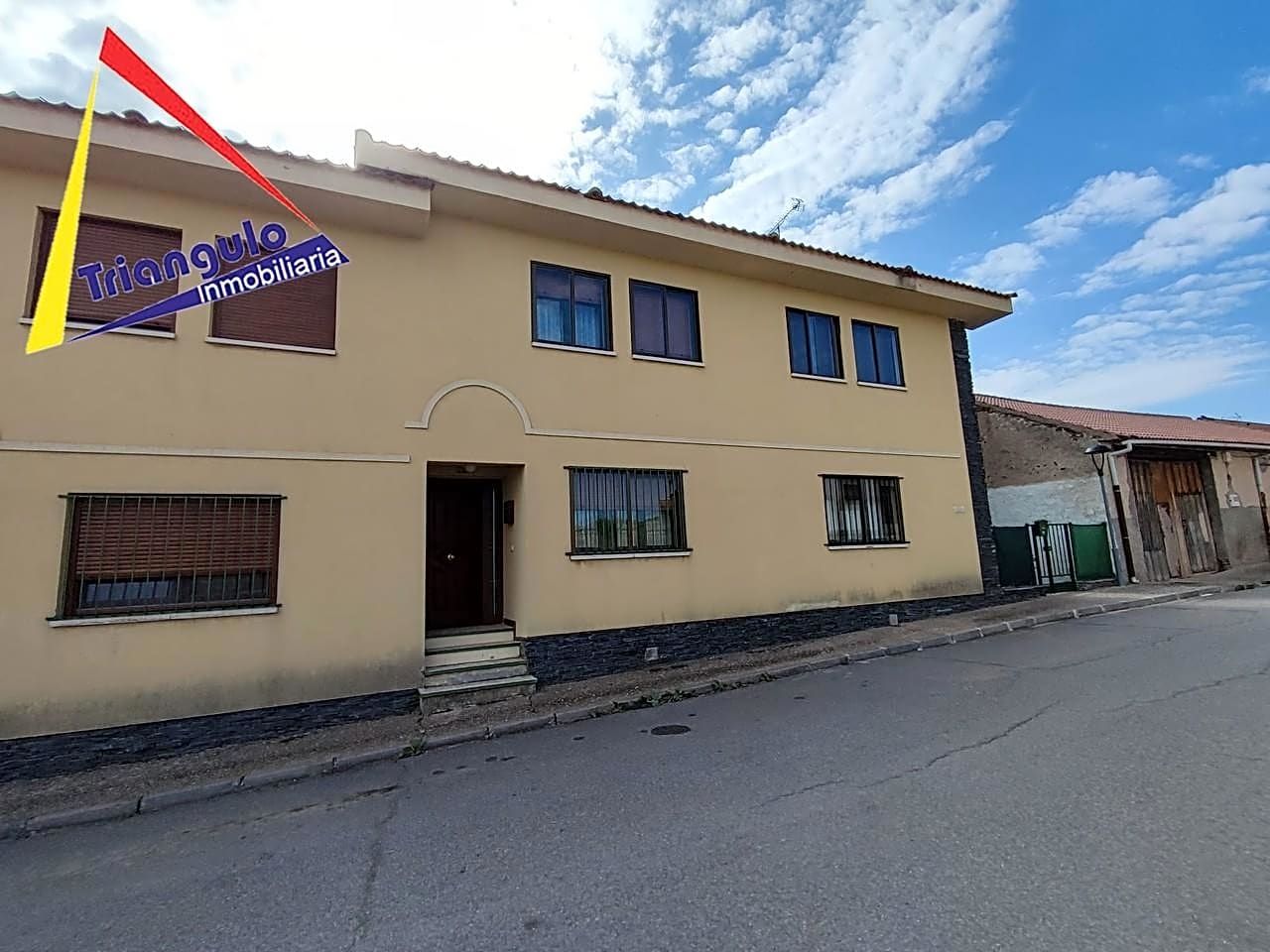 Exterior view of Single-family semi-detached for sale in Bernardos  with Heating