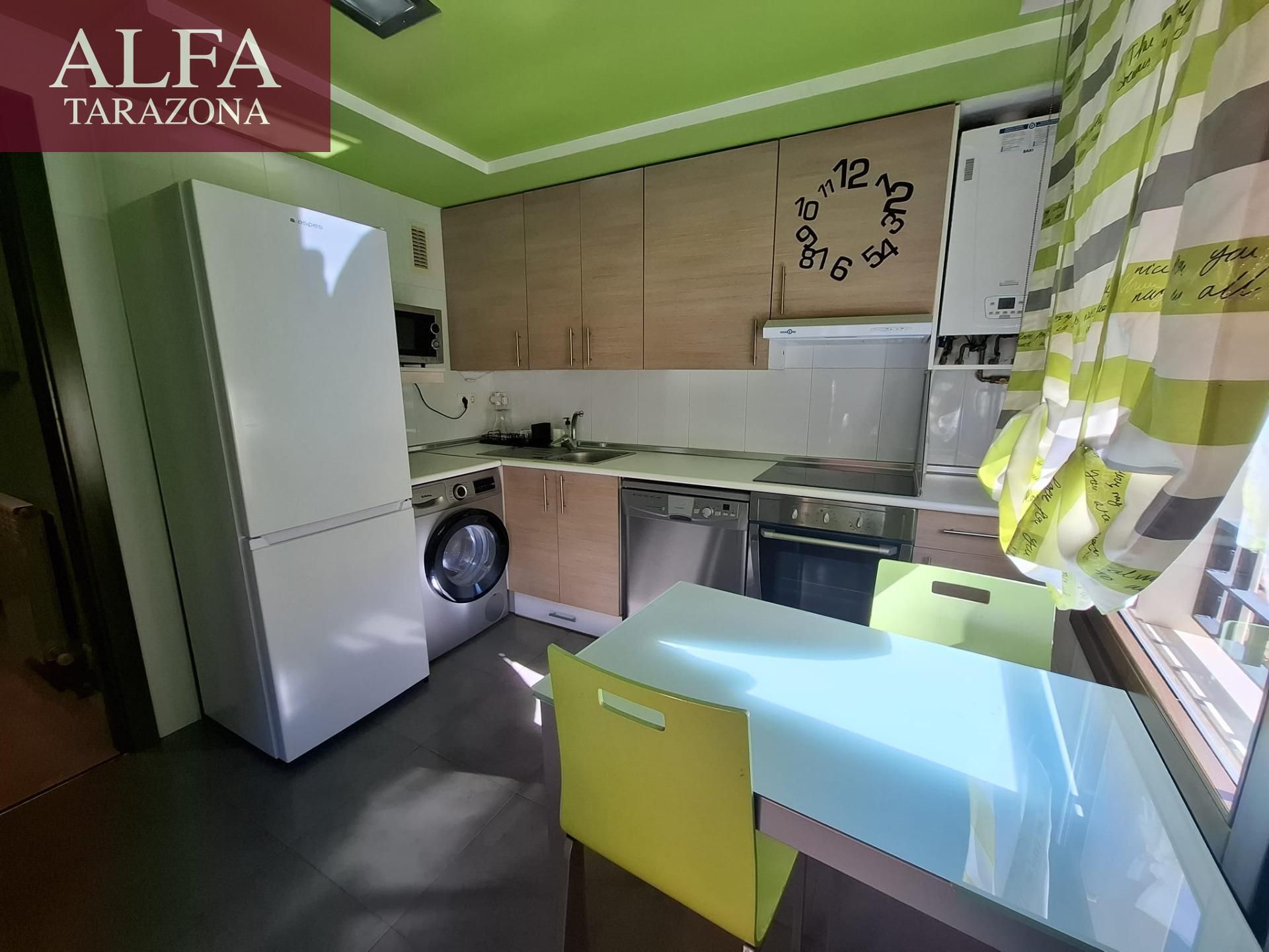 Cuina de Pis en venda en Tarazona amb Calefacció, Traster i Balcó