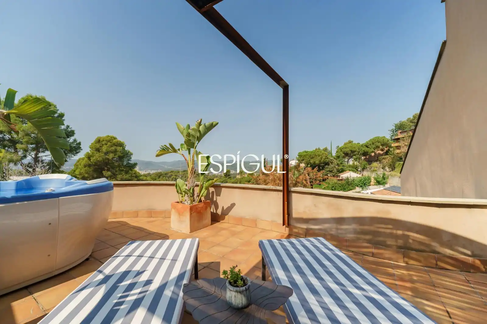 Terraza de Casa o chalet en venta en Molins de Rei con Aire acondicionado, Calefacción y Jardín privado