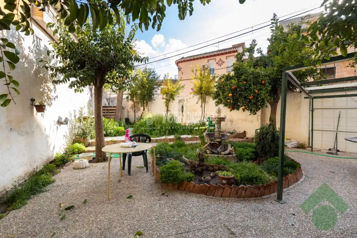 Garden of Detached homes for sale in Dúrcal