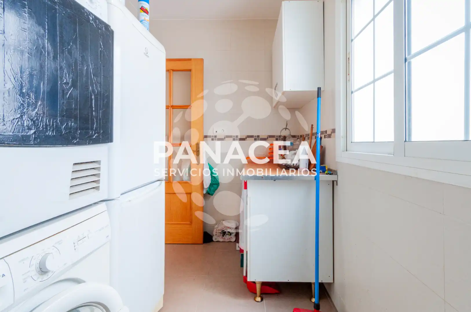 Cocina de Piso en venta en Roquetas de Mar con Amueblado, Microondas y TV
